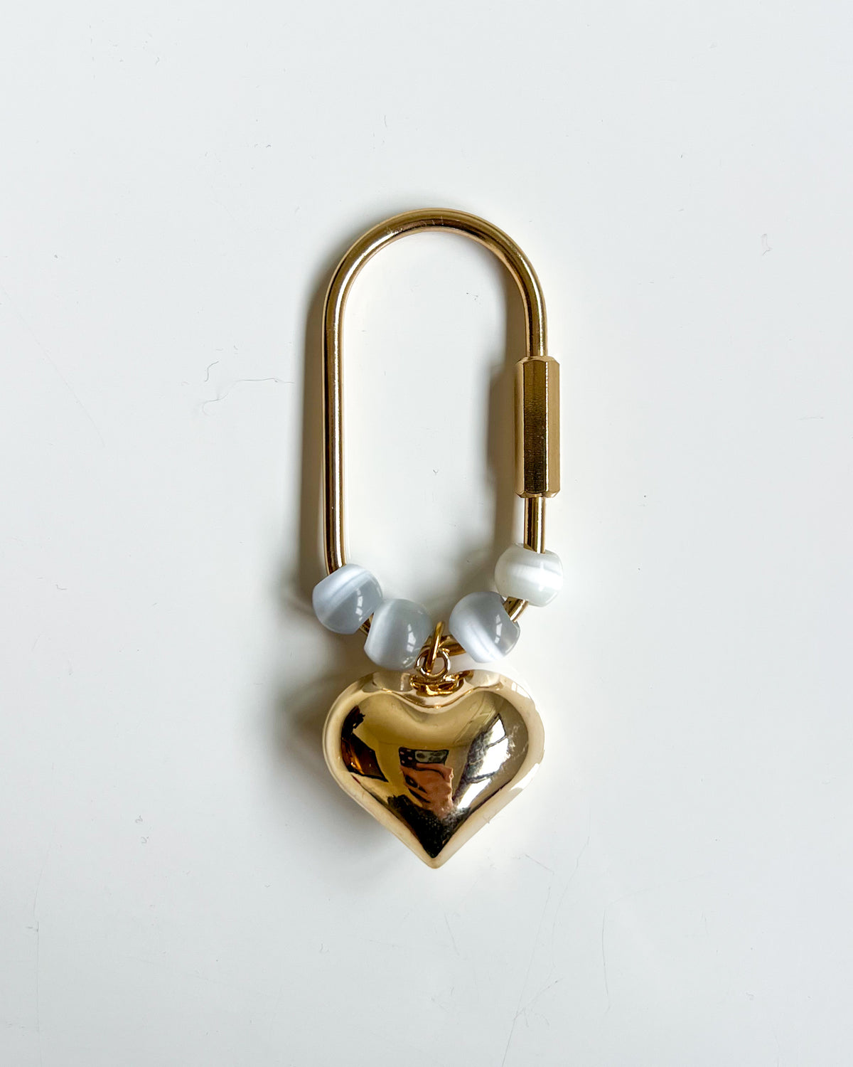 Heart Carabiner Bag Charm - Gray | dabl